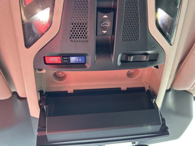 Used 2023 Subaru Outback Premium image 22