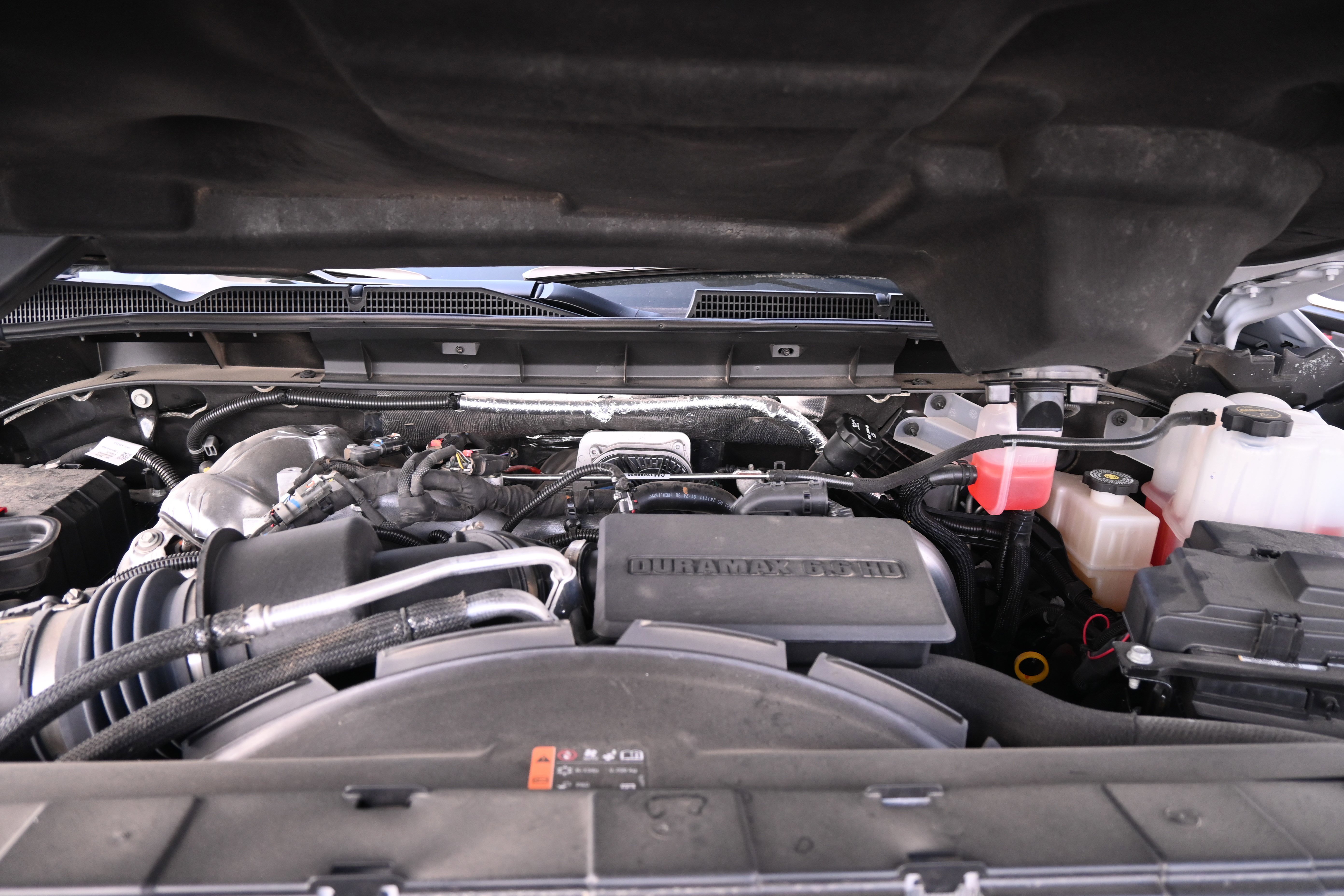 Used 2025 GMC Sierra 2500 Denali Ultimate image 36