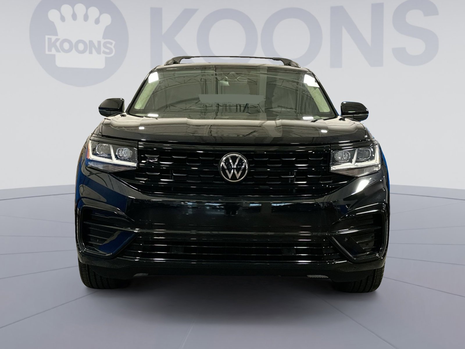 Used 2023 Volkswagen Atlas SEL R-Line image 11