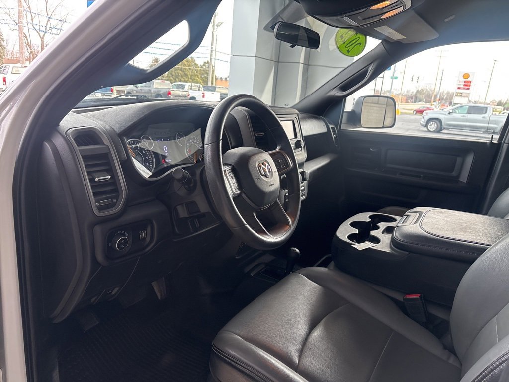 Used 2022 RAM 2500 Tradesman w/ Chrome Appearance Group image 11