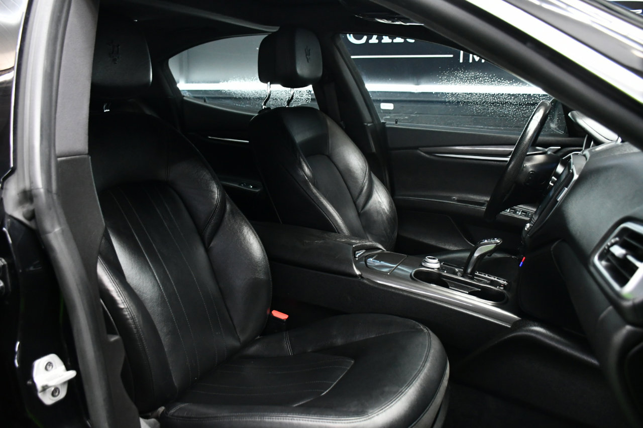 Used 2020 Maserati Ghibli image 35
