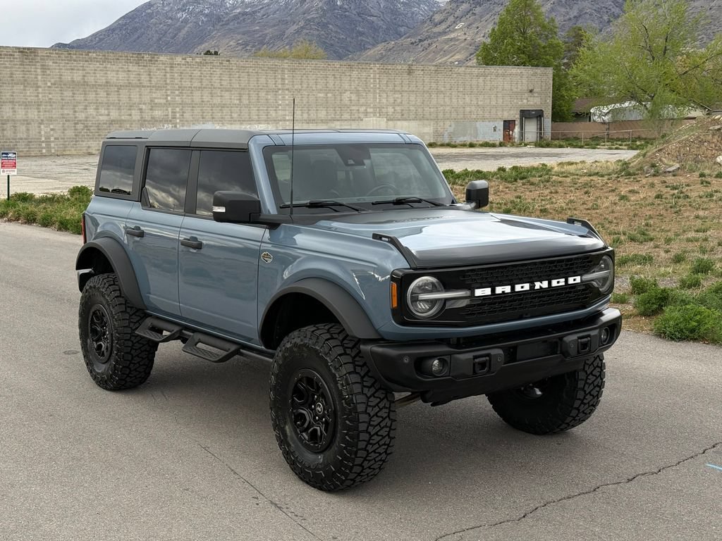 Used 2023 Ford Bronco Wildtrak AWD/4WD image 2
