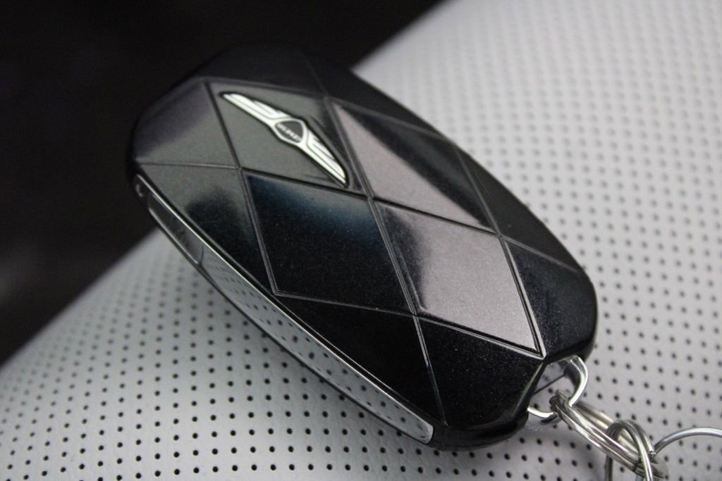 Used 2026 Genesis GV70 2.5T Advanced image 29