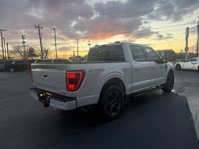 Used 2020 Ford Explorer XLT w/ Class III Trailer Tow Package image 6