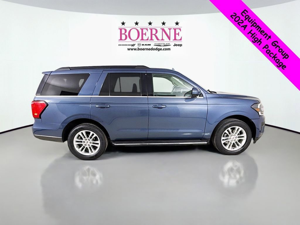 Used 2022 Ford Expedition XLT image 8