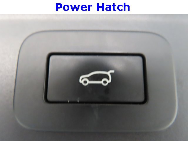 Used 2024 Jaguar F-PACE R-Dynamic S image 41