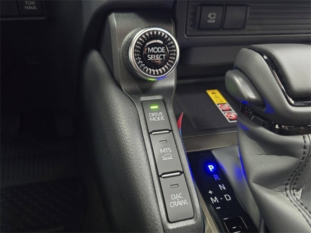 New 2026 Toyota Land Cruiser image 9