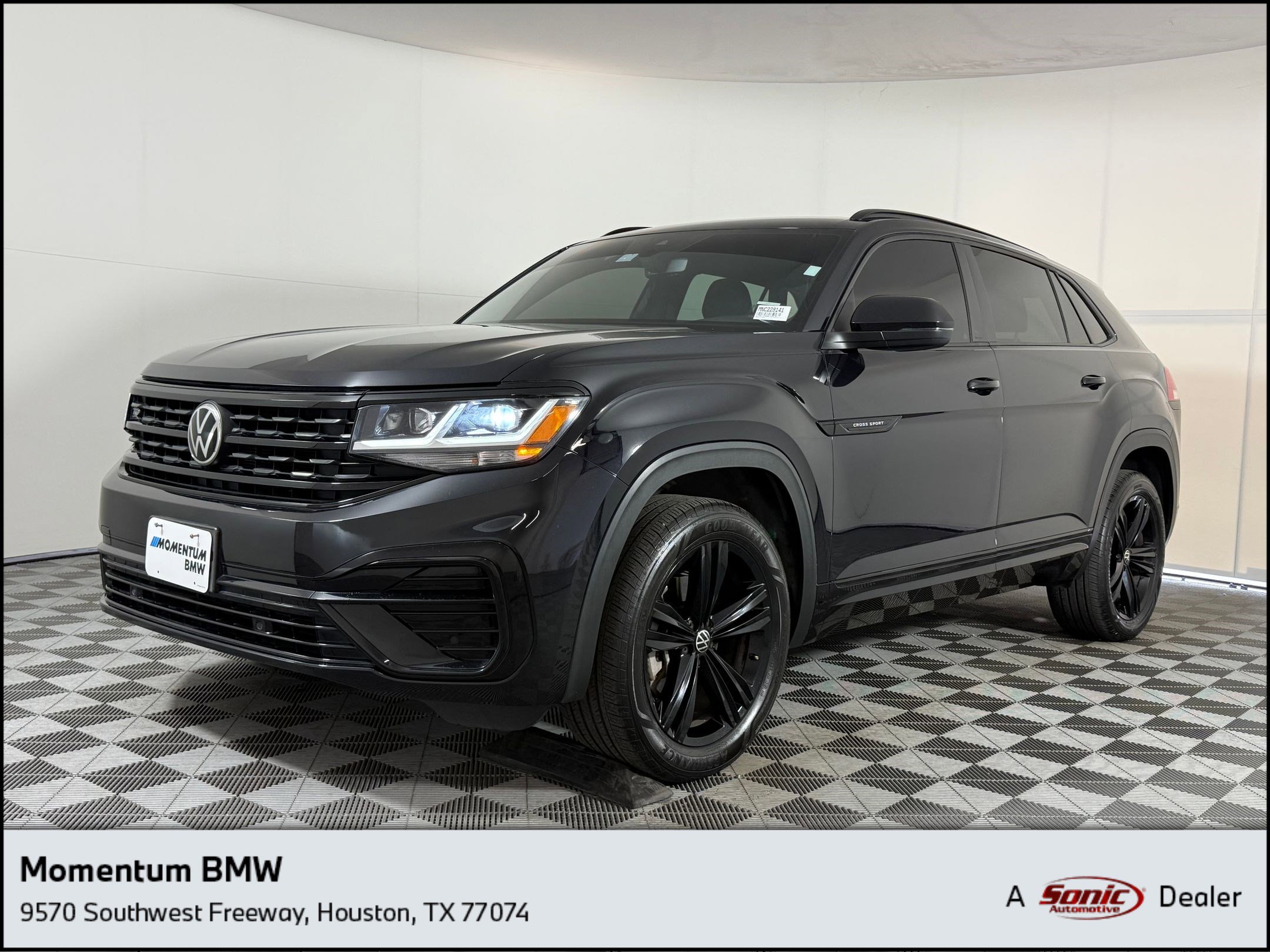 Used 2022 Volkswagen Atlas Cross Sport SEL R-Line
