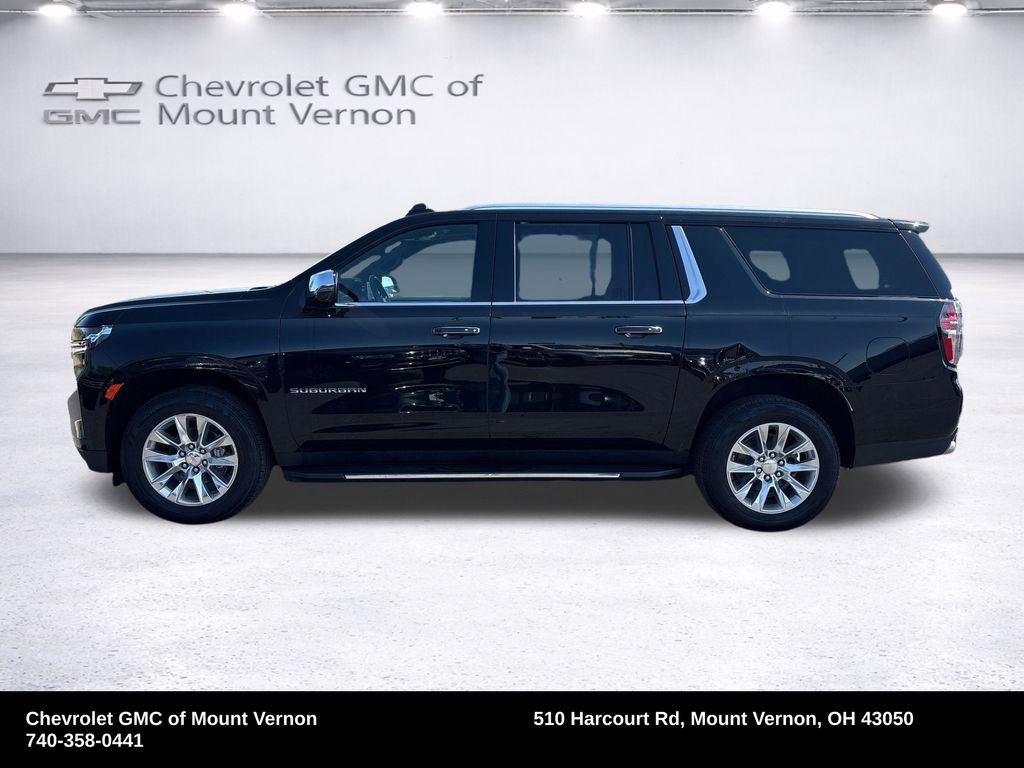 Used 2023 Chevrolet Suburban Premier AWD/4WD image 2