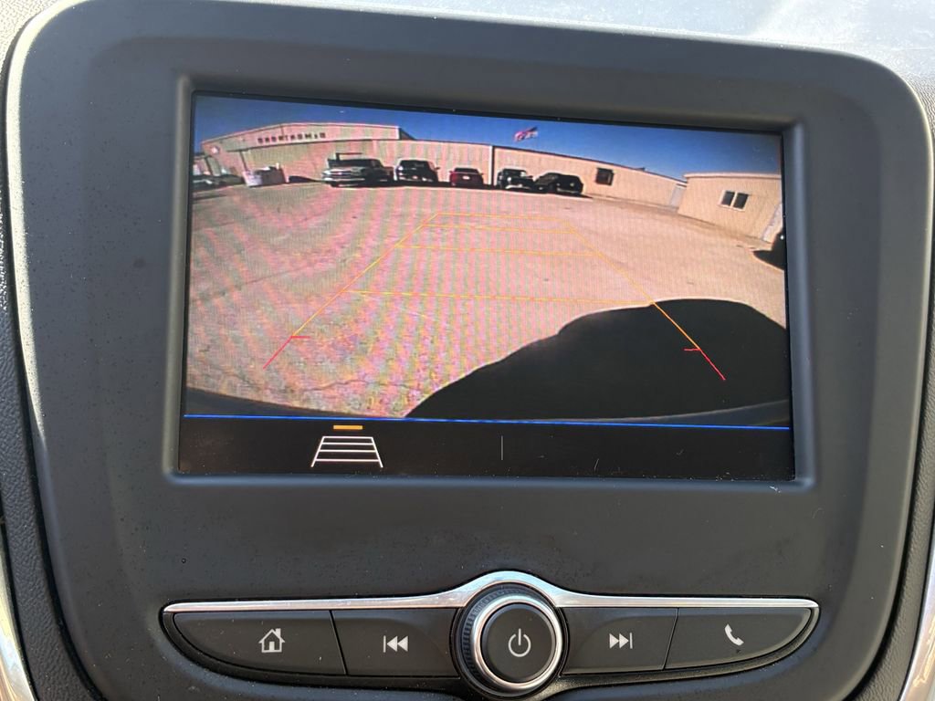 Used 2020 Chevrolet Equinox LS w/ LS Convenience Package image 19