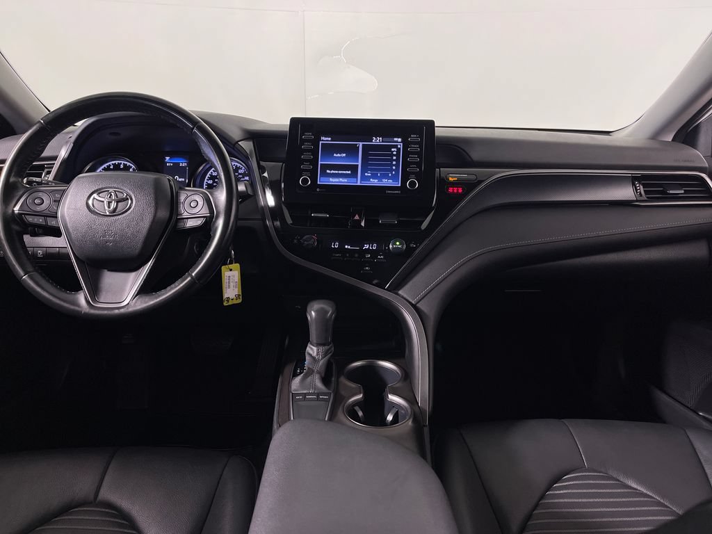 Used 2024 Toyota Camry SE FWD image 14