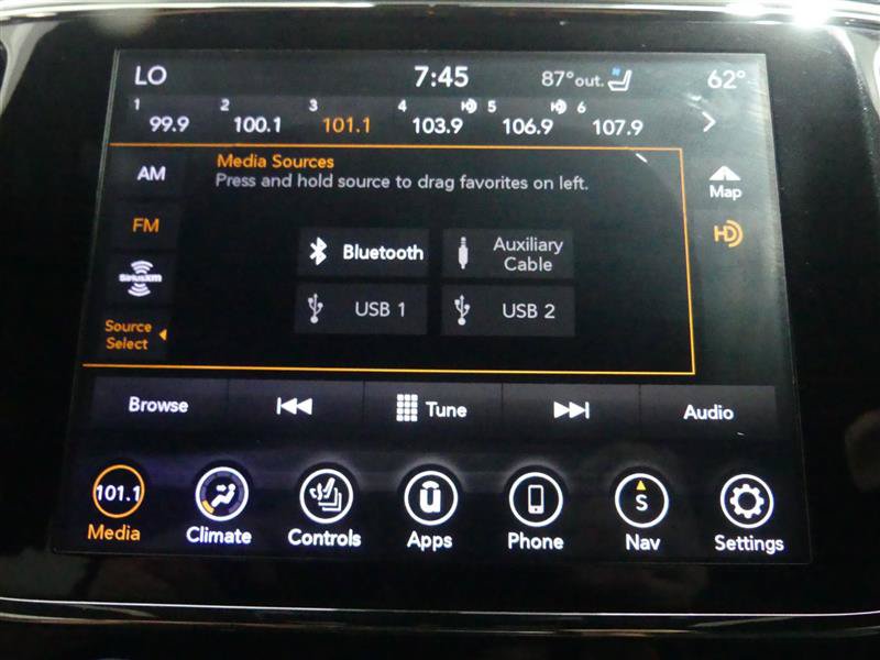 Used 2020 Jeep Grand Cherokee High Altitude AWD/4WD image 40