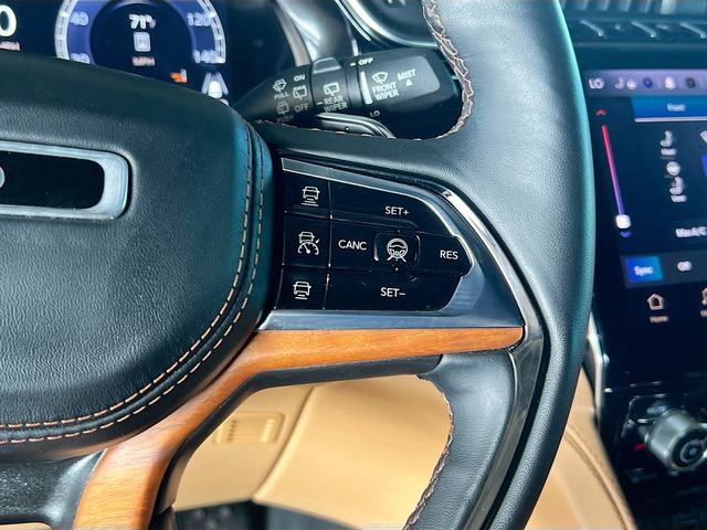 Used 2024 Jeep Grand Cherokee L Summit image 18