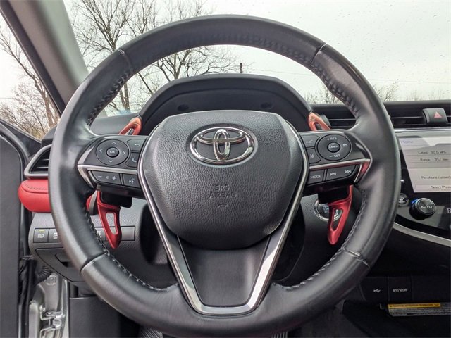 Used 2020 Toyota Camry XSE image 18