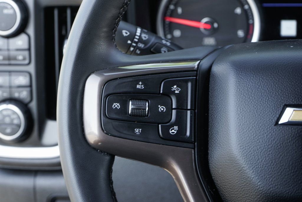 Used 2023 Chevrolet Silverado 3500 High Country w/ Safety Package II AWD/4WD image 22