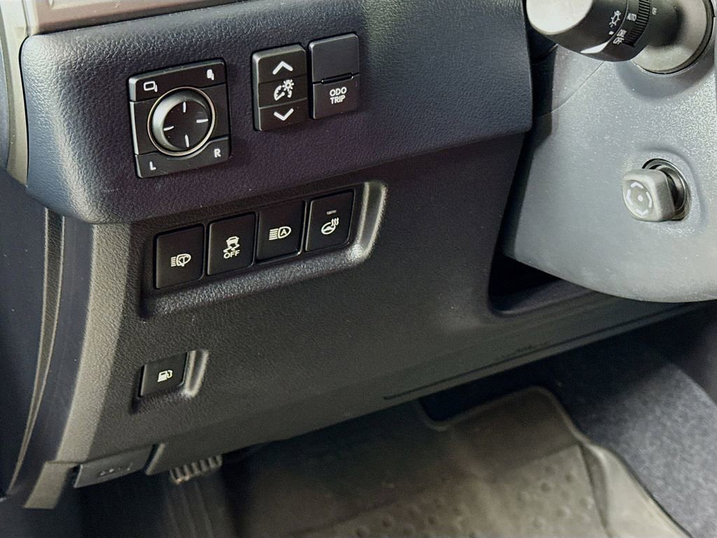 Certified 2023 Lexus GX 460 Premium w/ Premium Package image 10