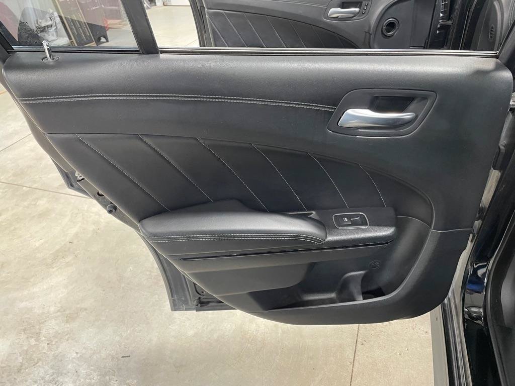 Used 2021 Dodge Charger R/T w/ Plus Group RWD image 15