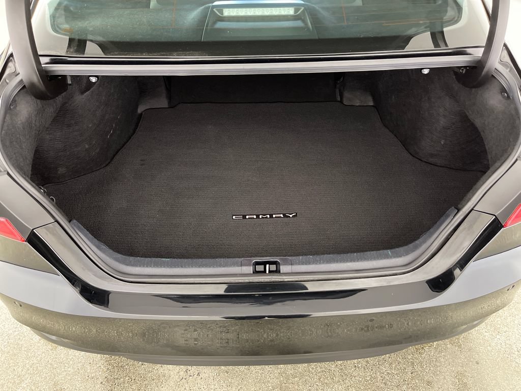 Certified 2023 Toyota Camry XLE w/ Navigation Package FWD image 10