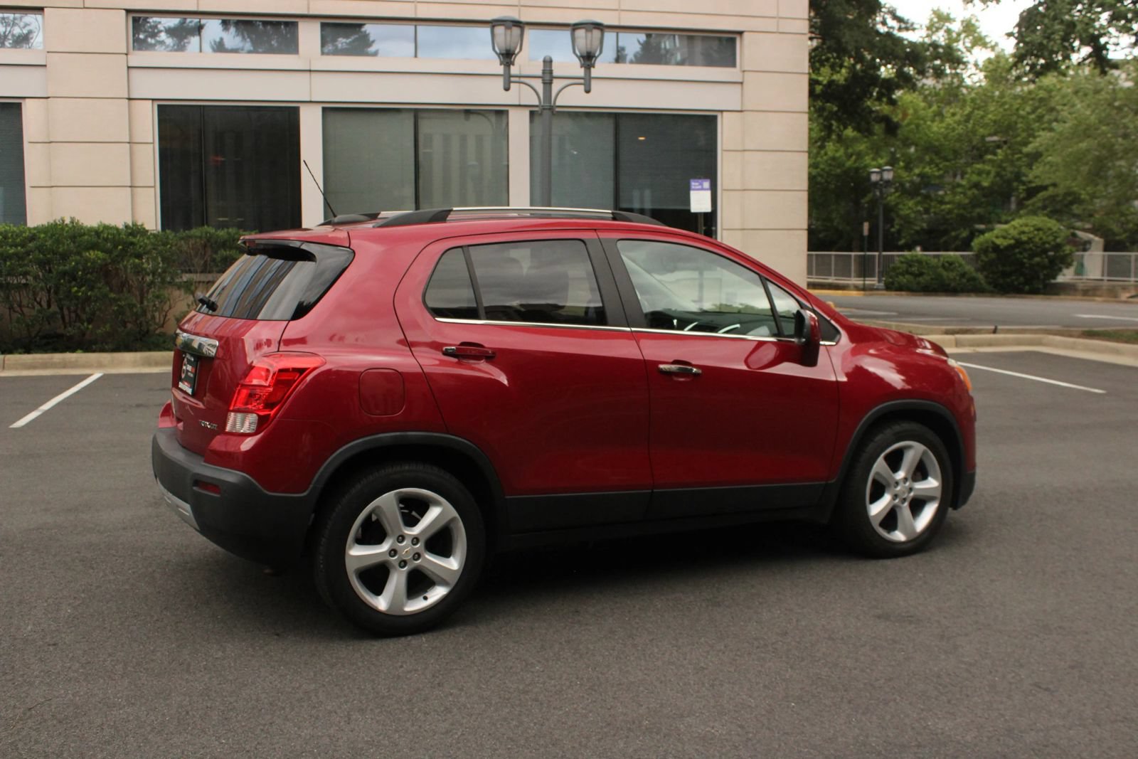 Used 2015 Chevrolet Trax LTZ FWD image 7
