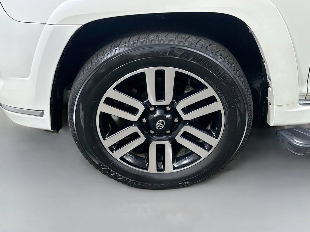 Used 2022 Toyota 4Runner Limited AWD/4WD image 8