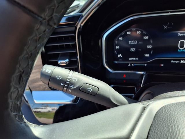 Used 2025 Chevrolet Silverado 1500 LT image 68