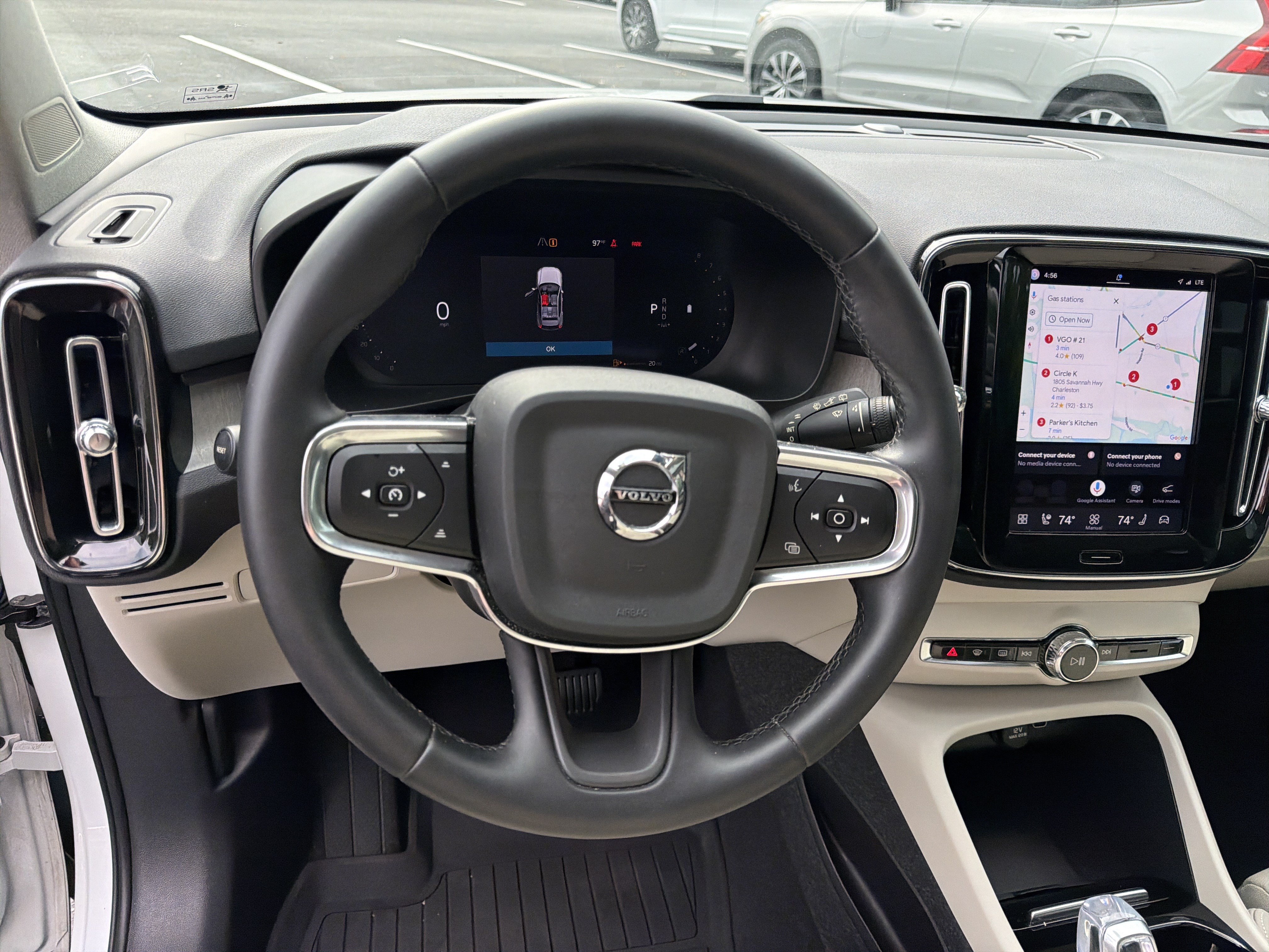 Certified 2023 Volvo XC40 B5 Plus w/ Protection Package Premier AWD/4WD image 17