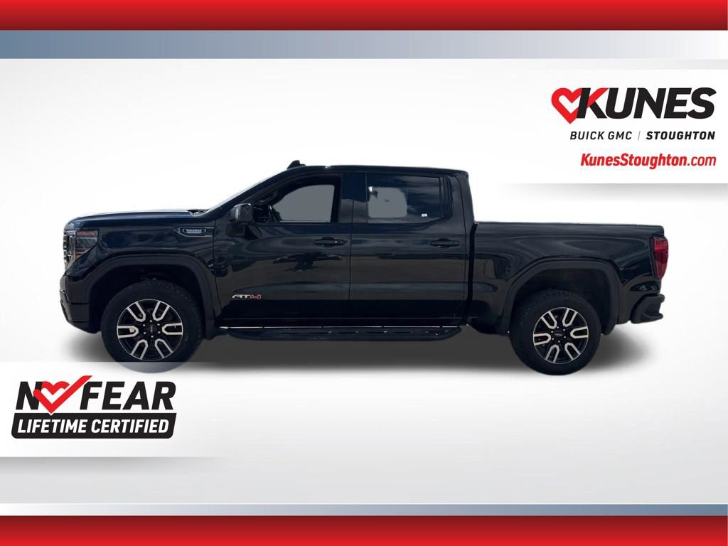 Used 2023 GMC Sierra 1500 AT4 w/ Technology Package AWD/4WD image 8