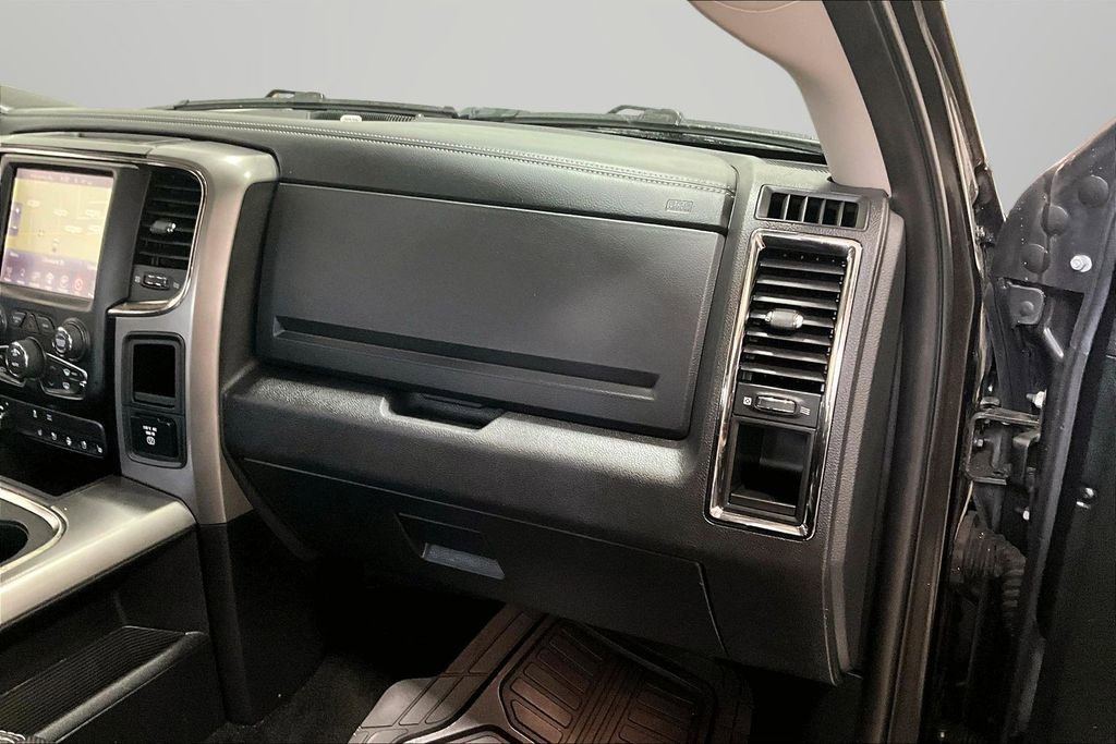 Used 2017 RAM 1500 Sport image 25