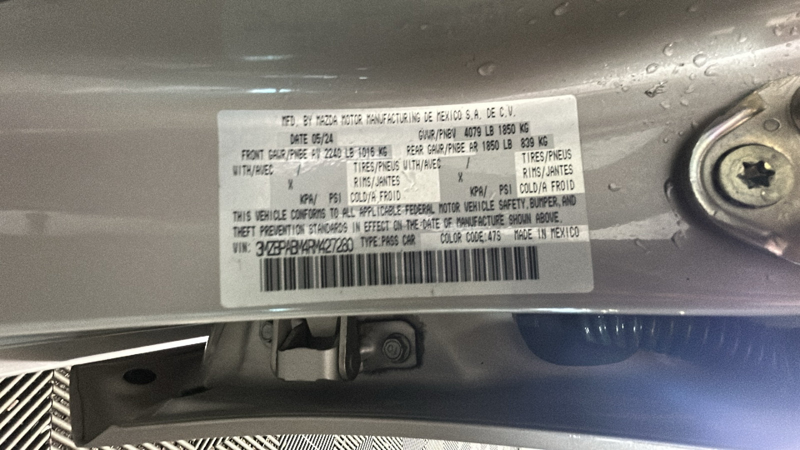Used 2024 MAZDA MAZDA3 s FWD image 11