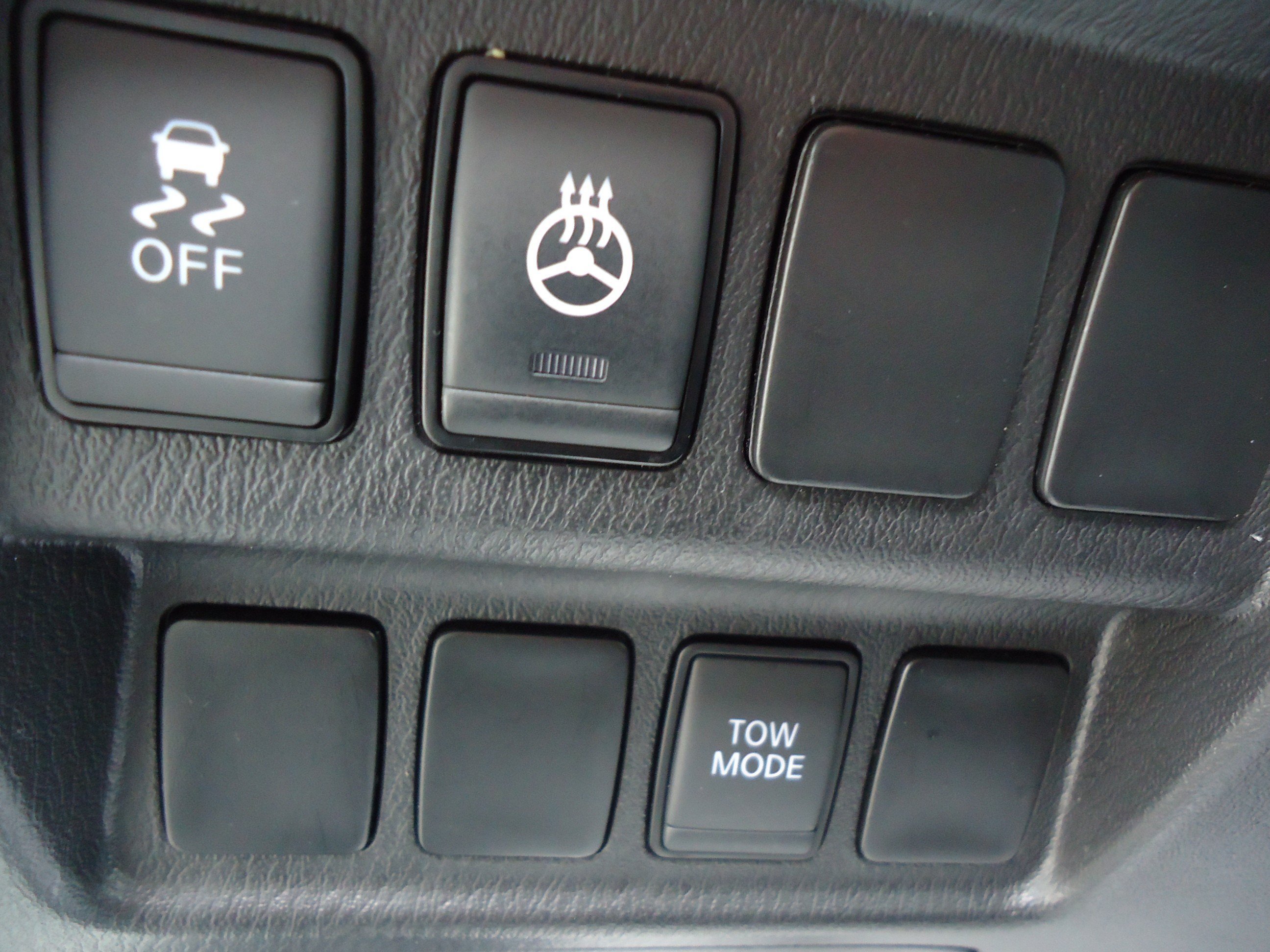 Used 2018 Nissan Pathfinder SV w/ SV All Weather Package AWD/4WD image 14