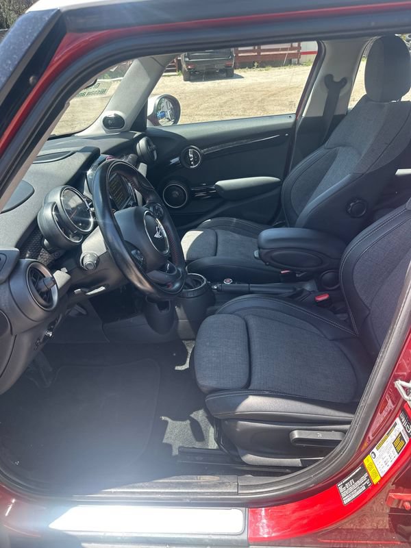 Used 2015 MINI Cooper S FWD image 2
