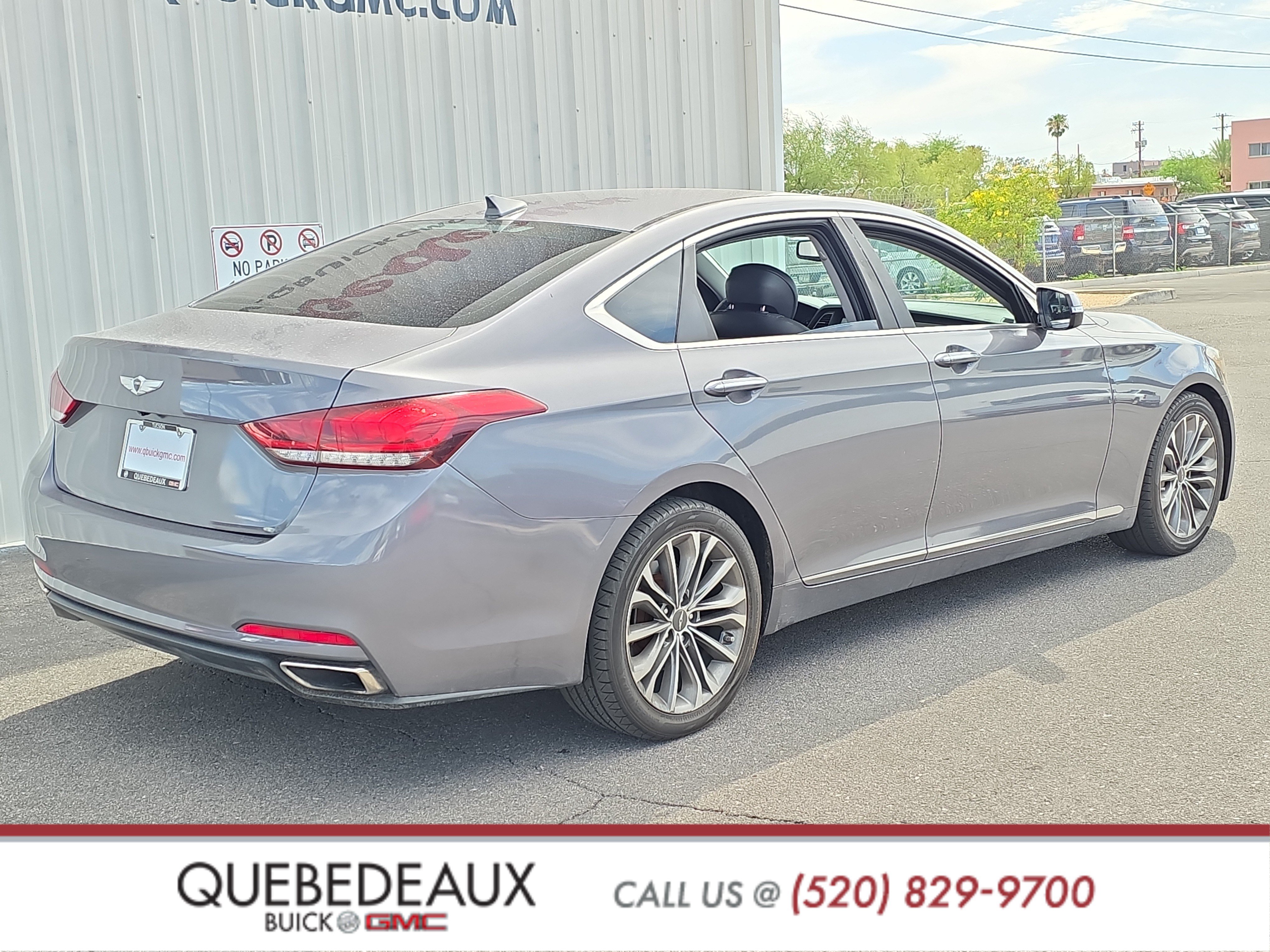 Used 2015 Hyundai Genesis 3.8 RWD image 7