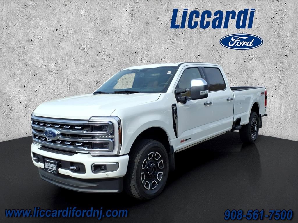 Used 2024 Ford F350 Platinum image 3