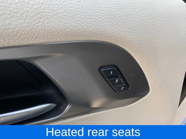 Used 2019 Chrysler Pacifica Limited image 19