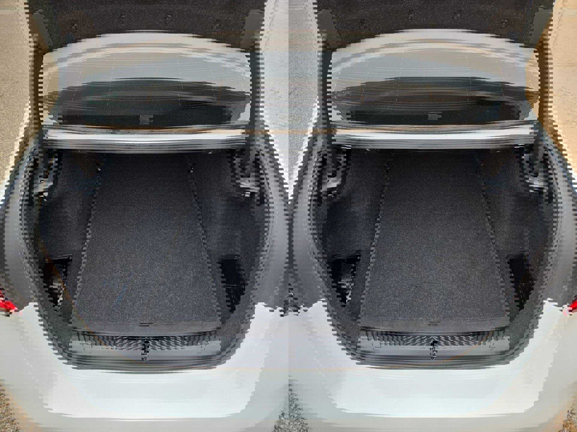 Used 2024 BMW 540i xDrive w/ Premium Package image 12