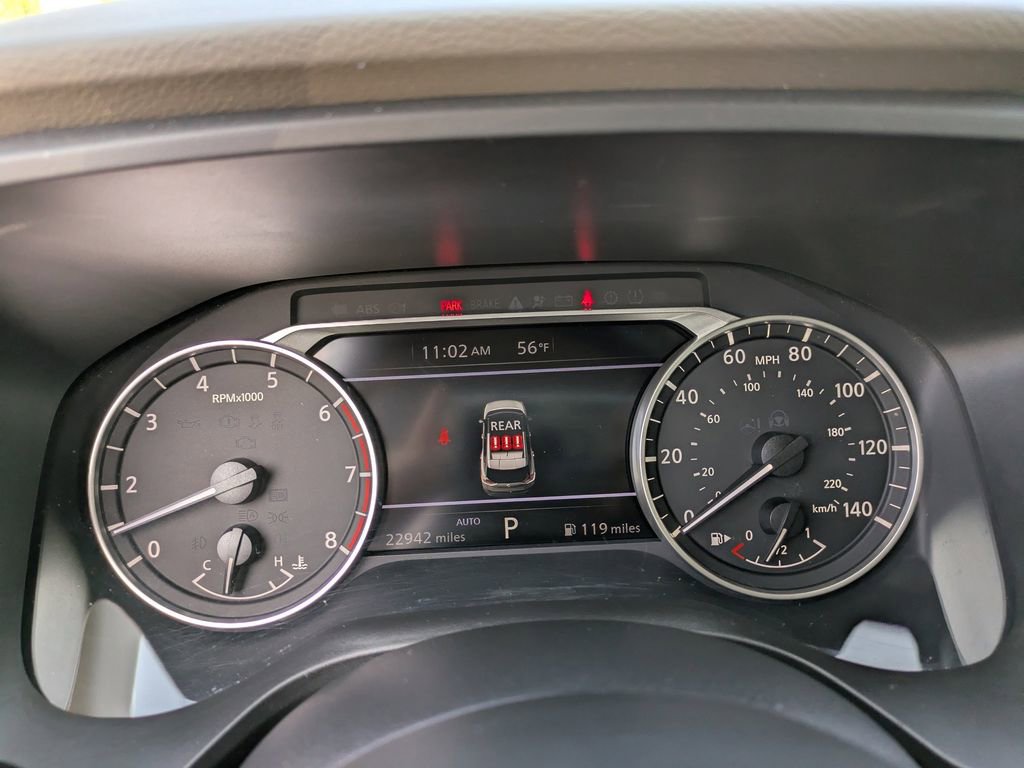 Used 2023 Nissan Rogue SV image 27