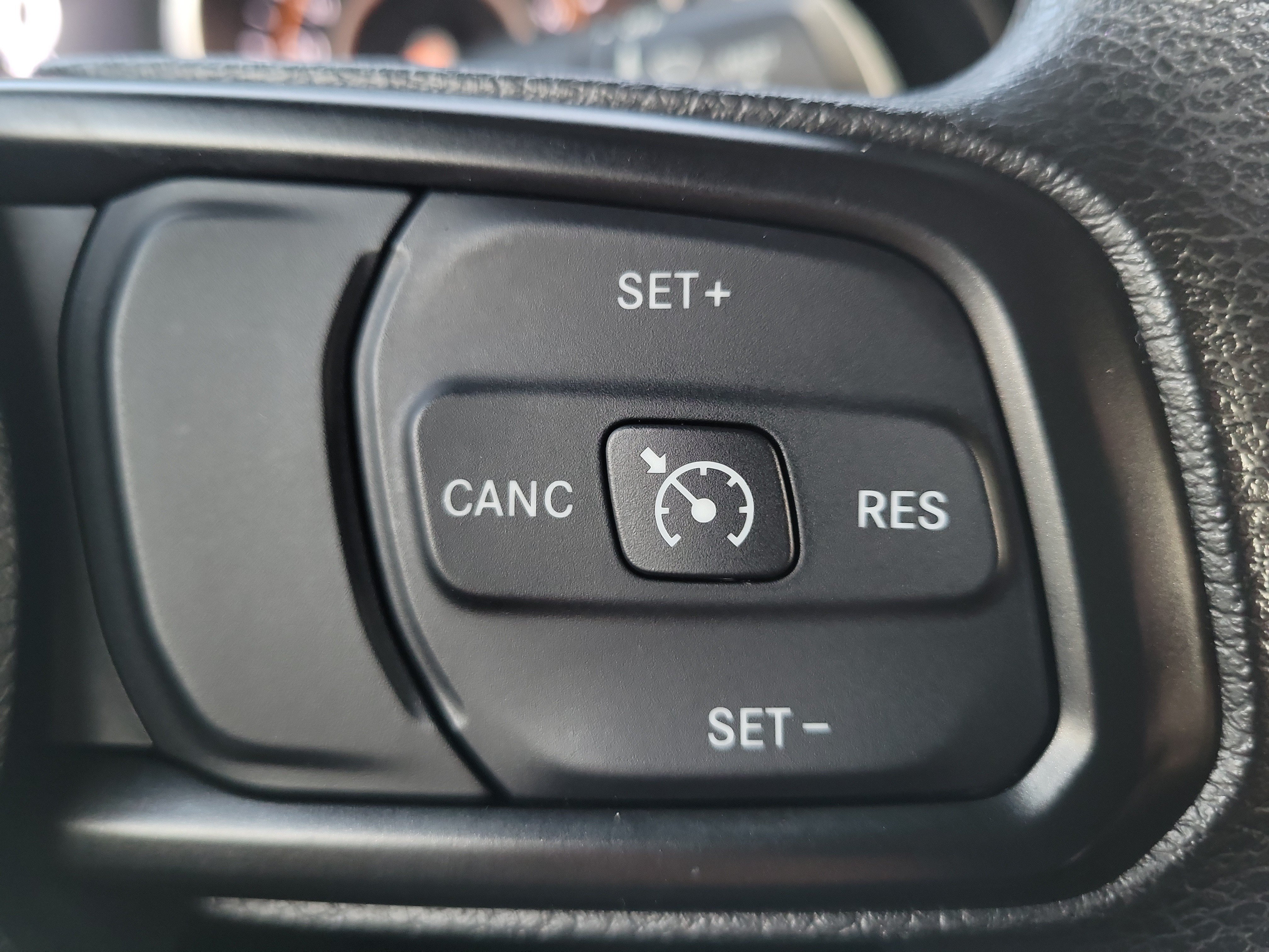 Used 2022 Jeep Gladiator Sport w/ Trailer Tow Package AWD/4WD image 30