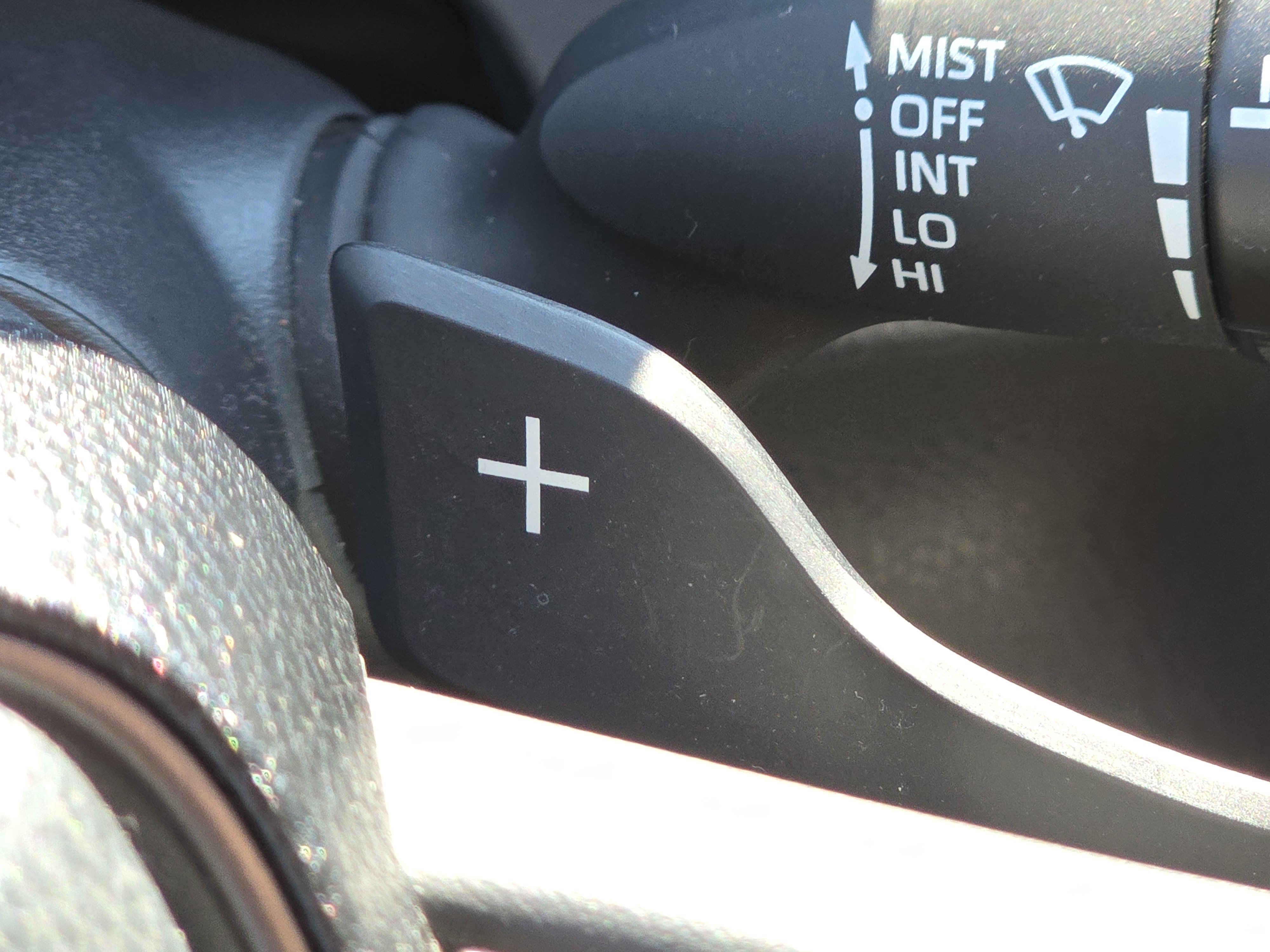 Used 2023 Toyota Camry SE image 12