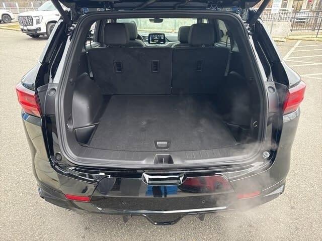 Used 2025 Chevrolet Blazer RS w/ Driver Confidence II Package image 13