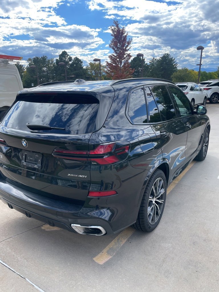 Used 2025 BMW X5 xDrive40i image 4
