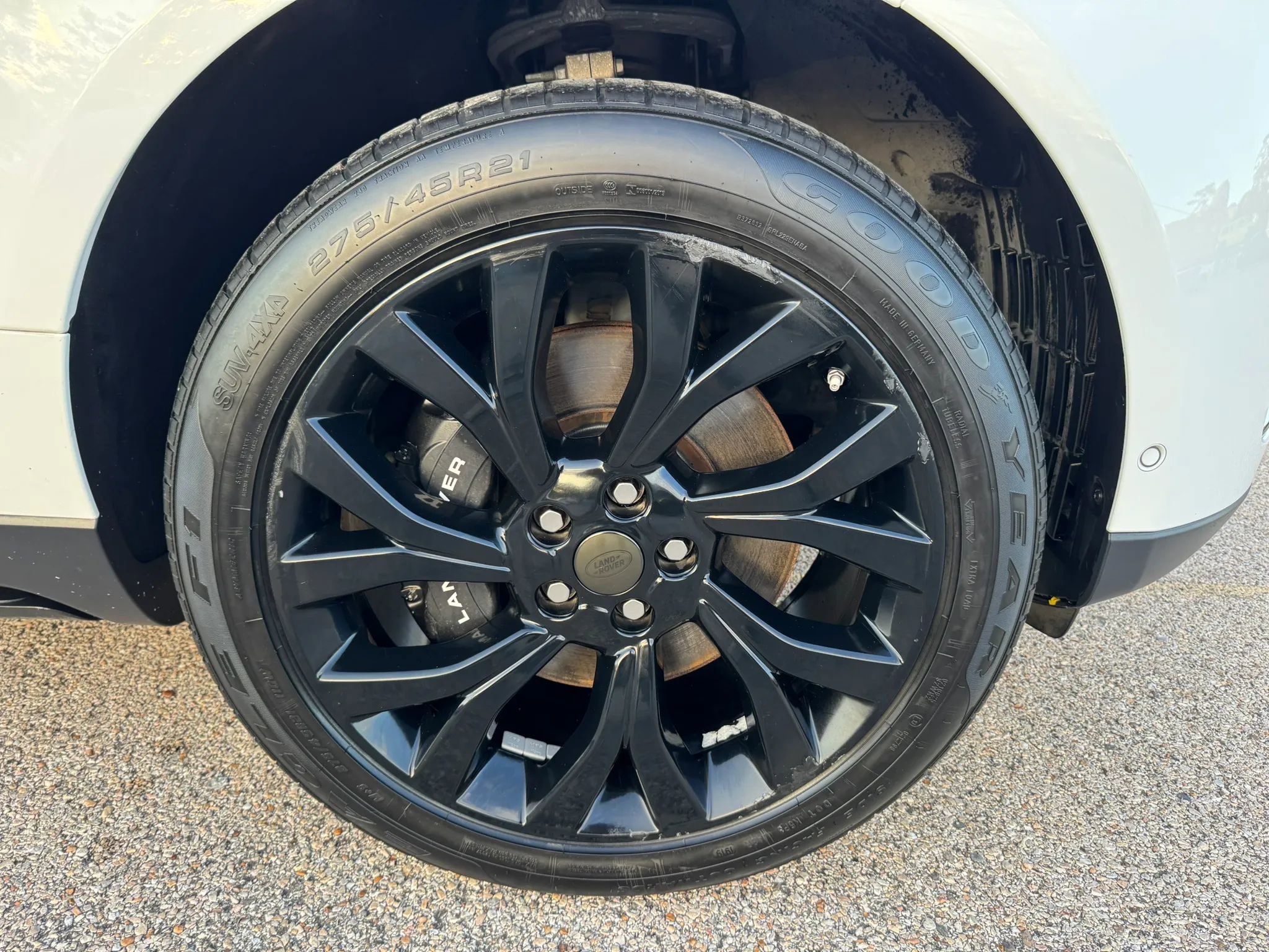 Used 2019 Land Rover Range Rover HSE AWD/4WD image 14