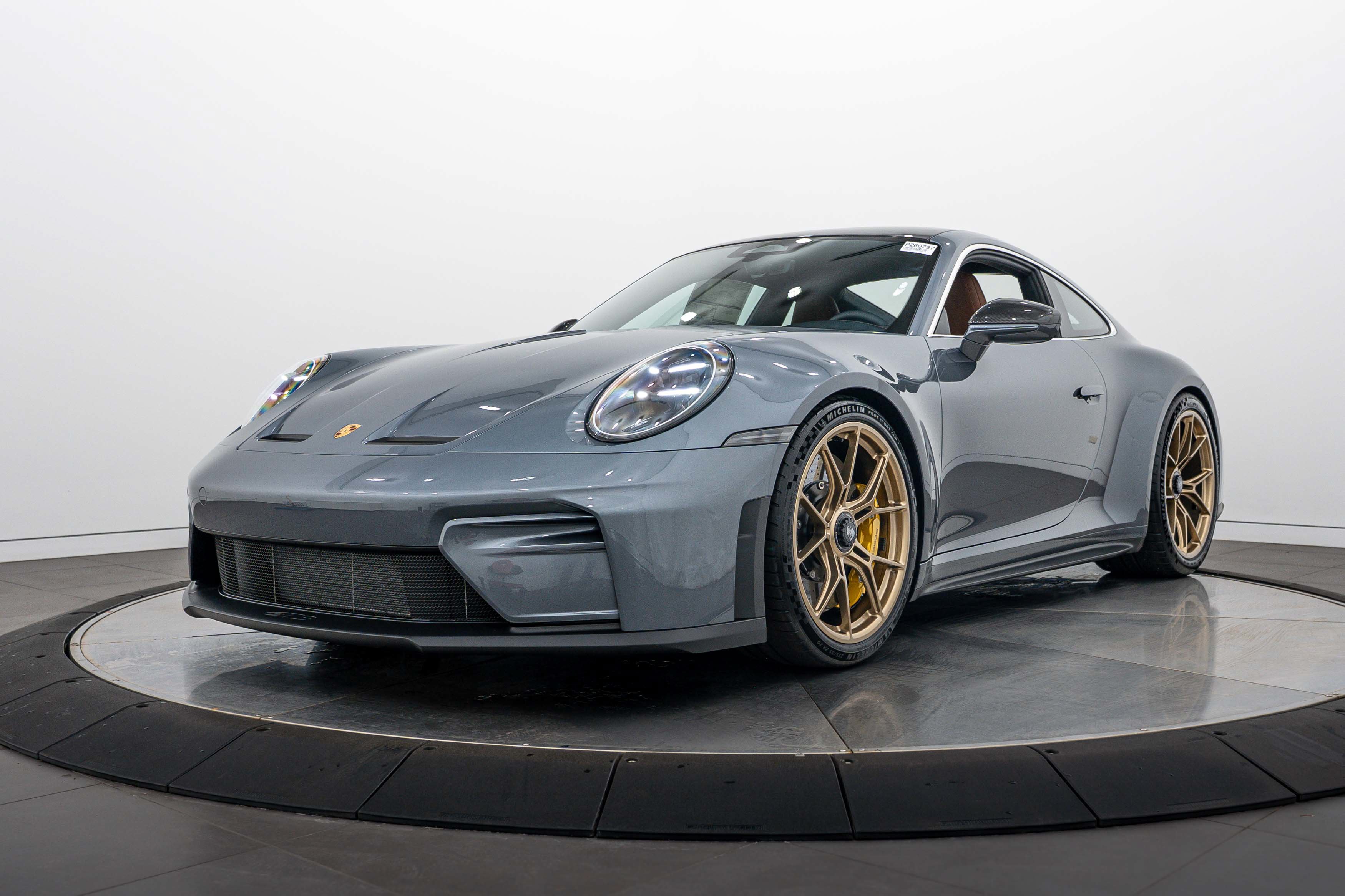 New 2026 Porsche 911 GT3 RWD image 1