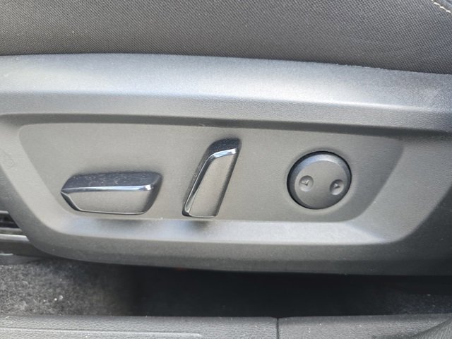 Used 2024 Nissan Rogue SV image 17