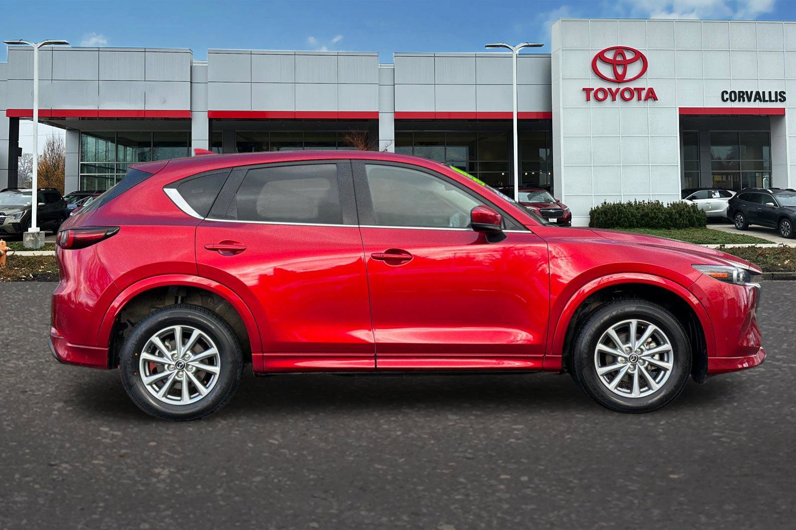 Used 2024 MAZDA CX-5 AWD 2.5 S w/ Select Package image 3