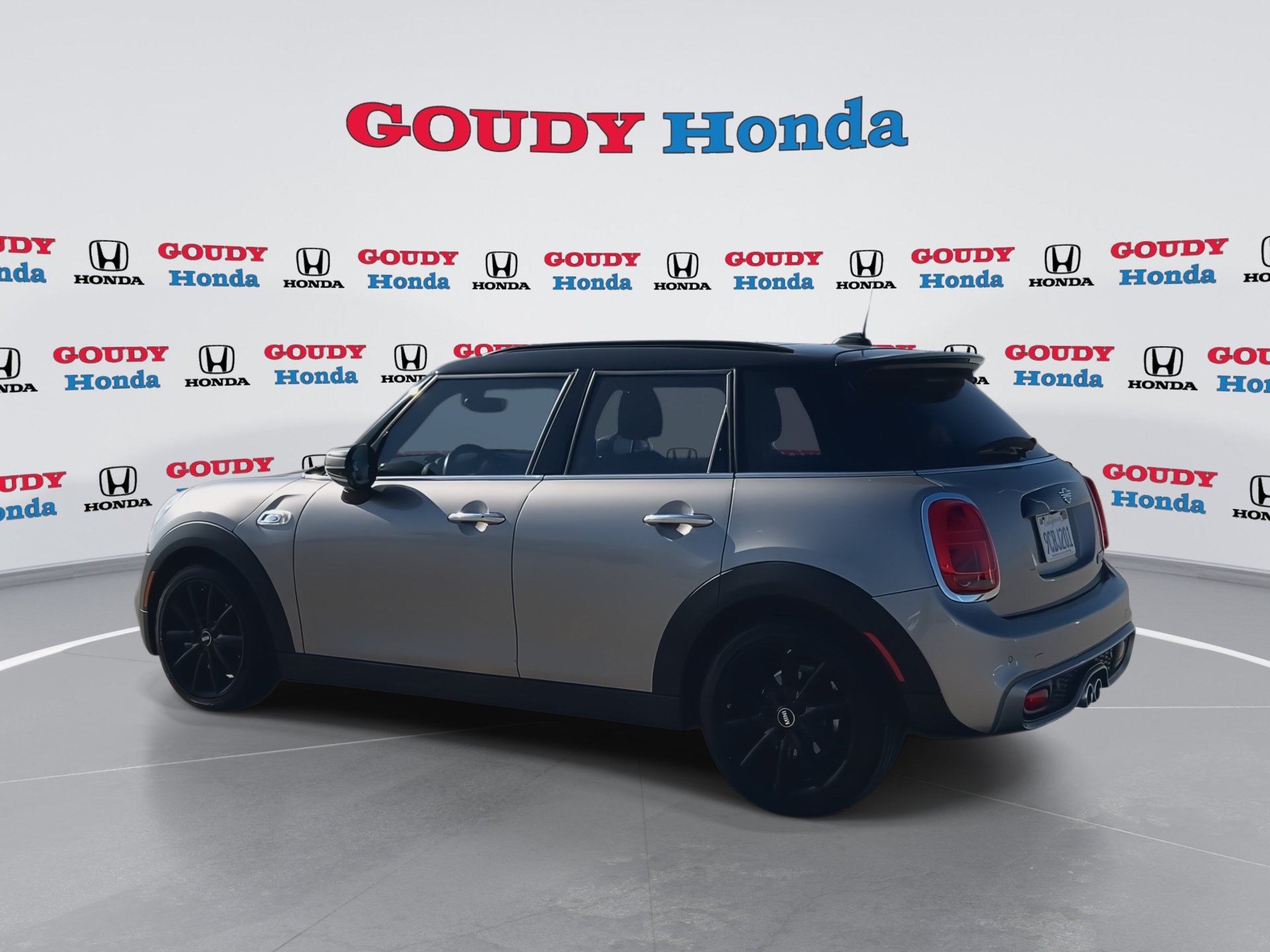 Used 2020 MINI Cooper S FWD image 6