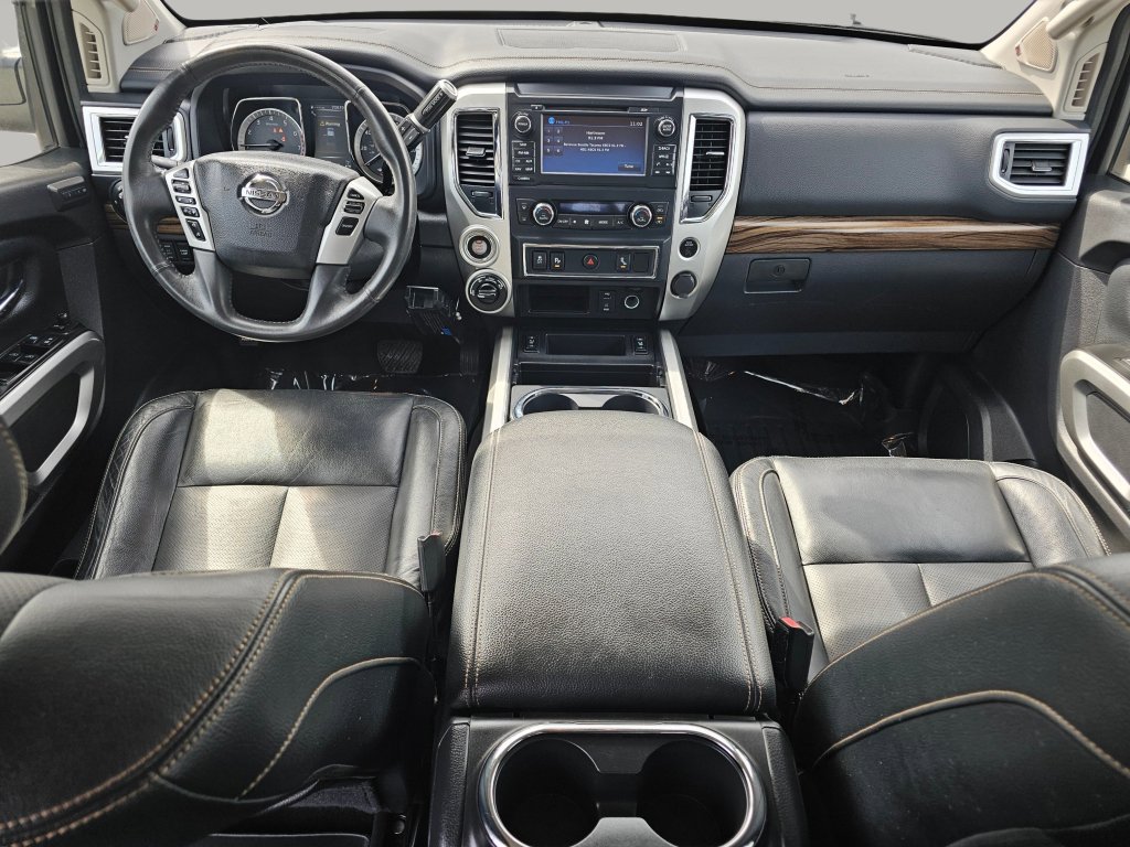 Used 2017 Nissan Titan SL AWD/4WD image 2
