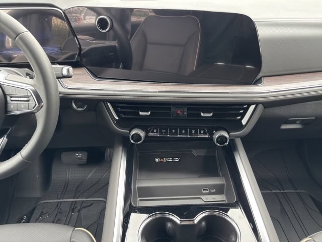 New 2026 Chevrolet Suburban Premier AWD/4WD image 9