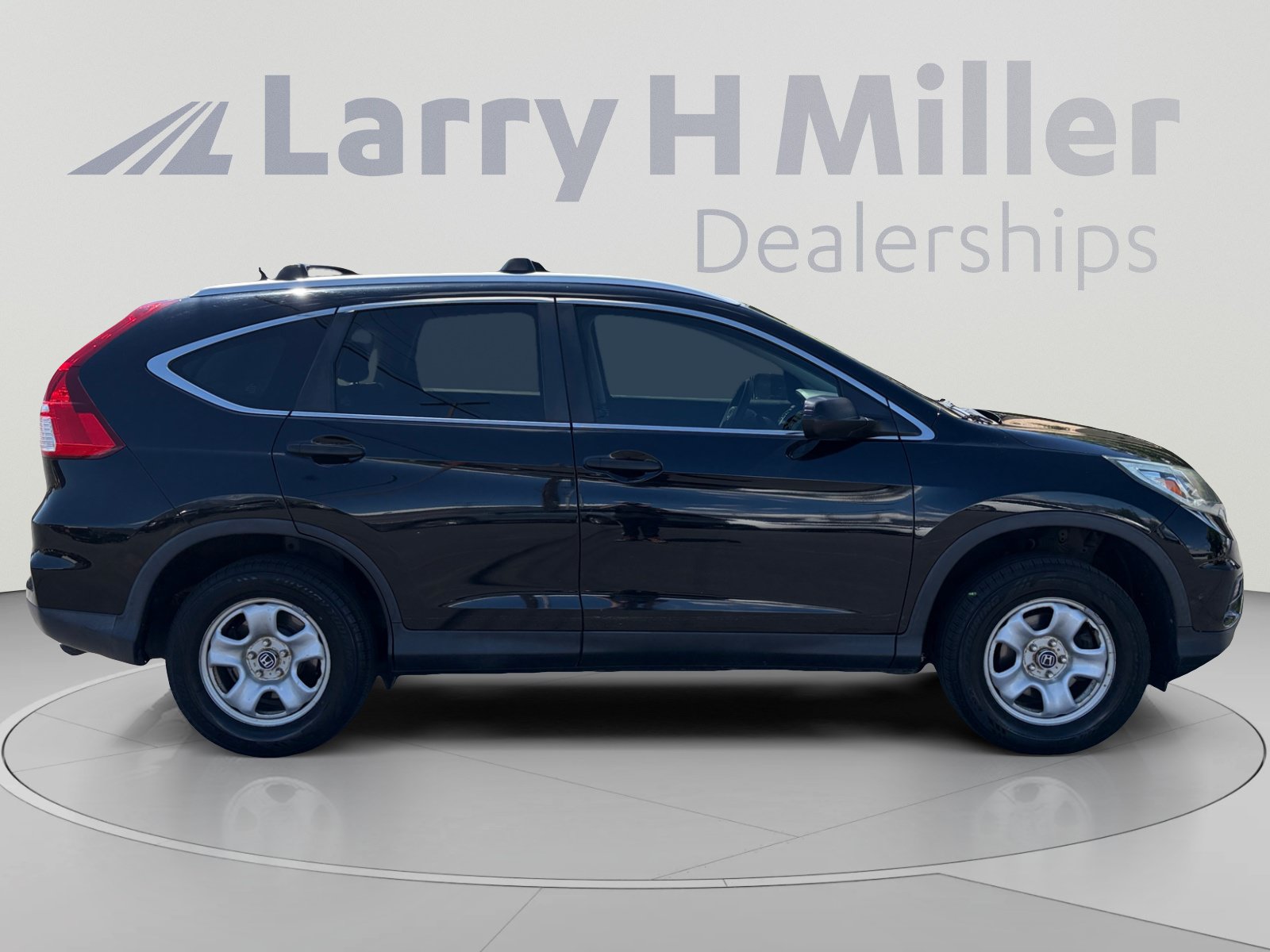 Used 2015 Honda CR-V LX image 6