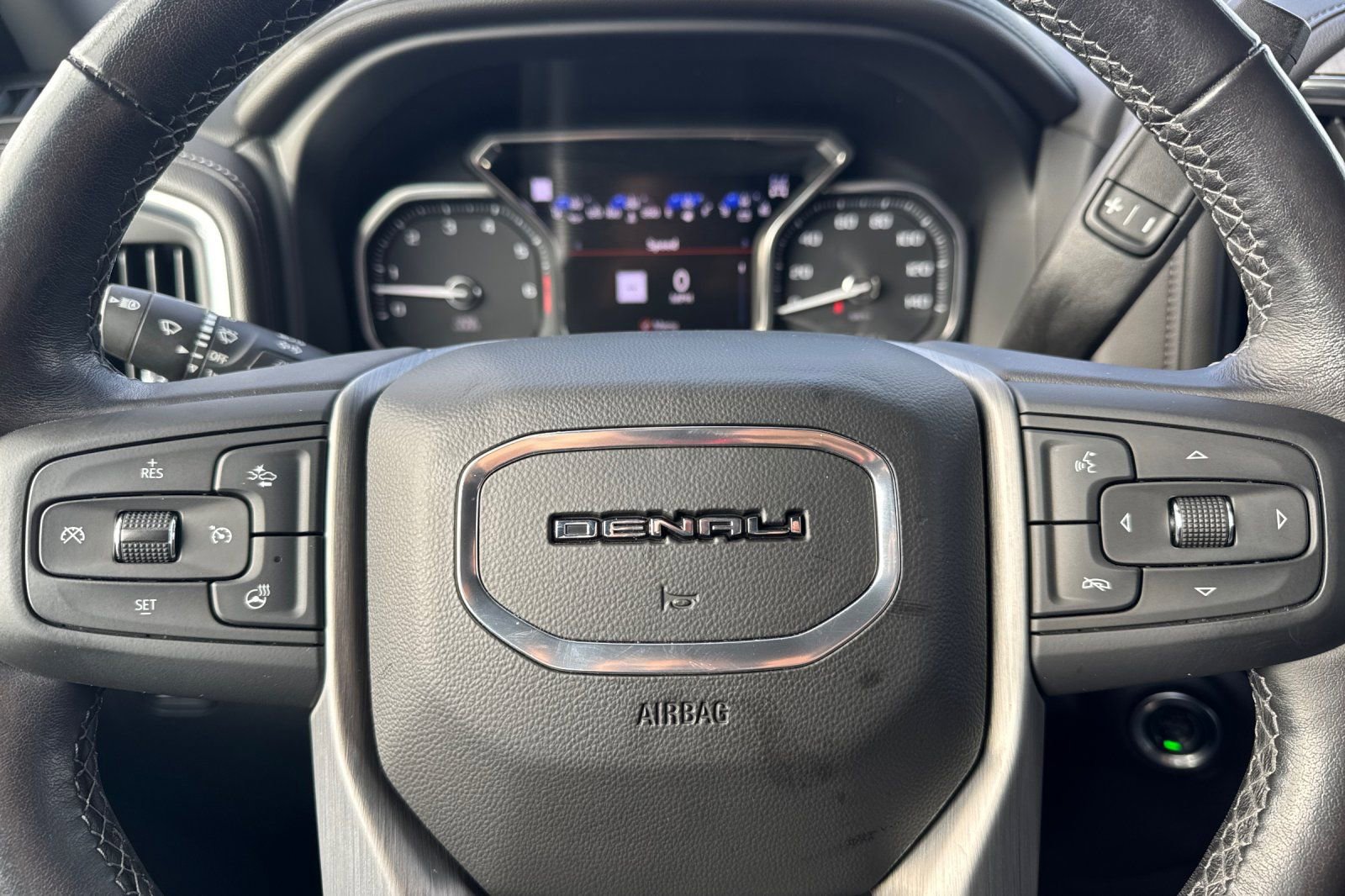 Certified 2022 GMC Sierra 2500 Denali image 25