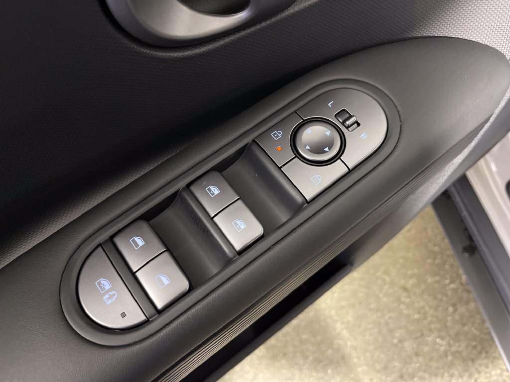 New 2027 Hyundai Ioniq 5 SEL RWD image 18